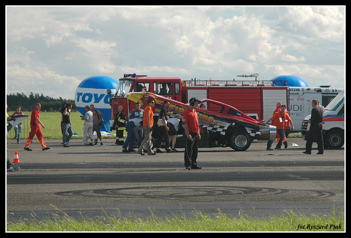 Moment wsiadania kierowcy(PILOTA)i odpalenia JET-CARA.