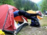 alpejski sposób wejścia do namiotu:)