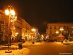 Ulica Krakowska ze świątecznymi ozdobami